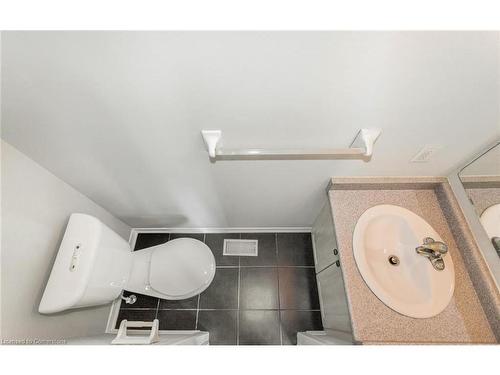 83 Bankfield Crescent, Stoney Creek, ON - Indoor Photo Showing Bathroom