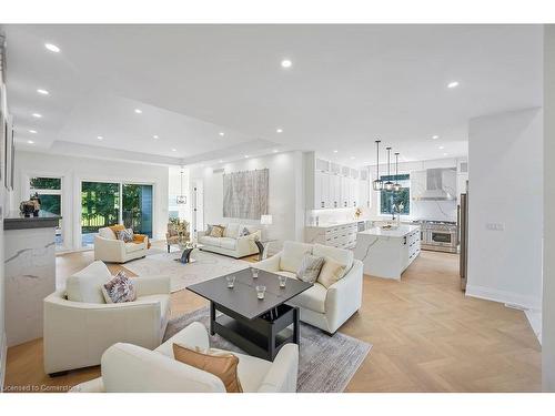 232 Ellis Avenue, Mount Pleasant, ON - Indoor Photo Showing Living Room