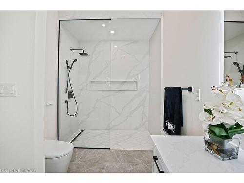 232 Ellis Avenue, Mount Pleasant, ON - Indoor Photo Showing Bathroom