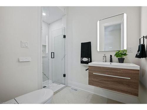 232 Ellis Avenue, Mount Pleasant, ON - Indoor Photo Showing Bathroom