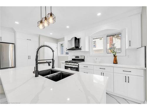 66 Howe Avenue, Hamilton, ON - Indoor Photo Showing Kitchen With Double Sink With Upgraded Kitchen