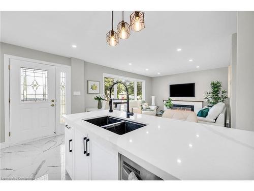 66 Howe Avenue, Hamilton, ON - Indoor Photo Showing Kitchen With Double Sink With Upgraded Kitchen