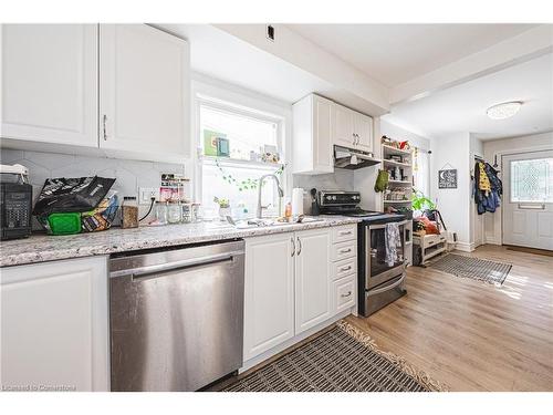 80 Livingston Avenue, Grimsby, ON - Indoor Photo Showing Kitchen