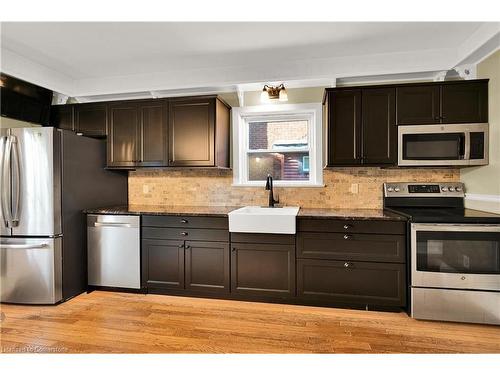 2114 Caroline Street, Burlington, ON - Indoor Photo Showing Kitchen