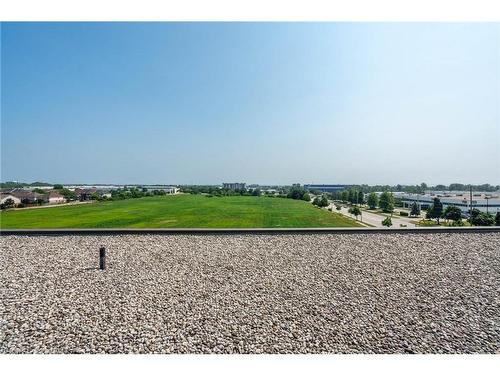 239-5010 Corporate Drive, Burlington, ON - Outdoor With View