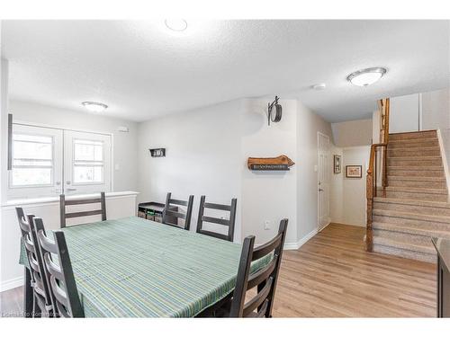 93 Bradley Avenue, Binbrook, ON - Indoor Photo Showing Dining Room