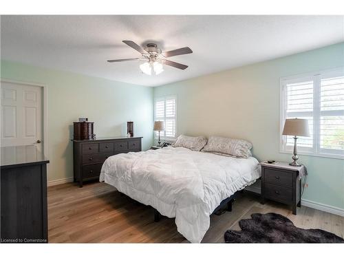 93 Bradley Avenue, Binbrook, ON - Indoor Photo Showing Bedroom