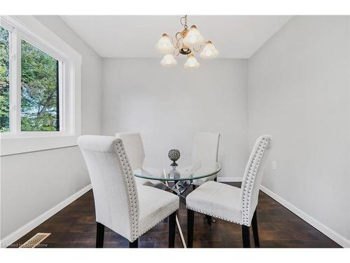 149 Weir Street N, Hamilton, ON - Indoor Photo Showing Dining Room