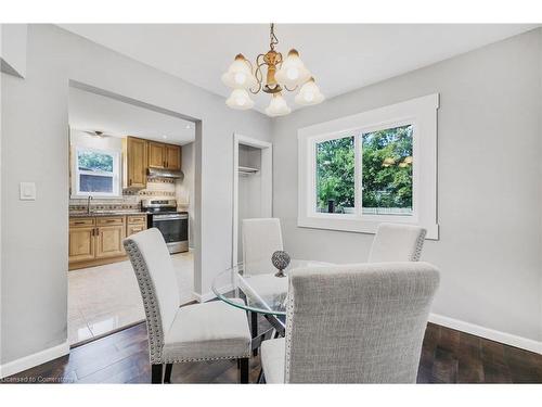 149 Weir Street N, Hamilton, ON - Indoor Photo Showing Dining Room