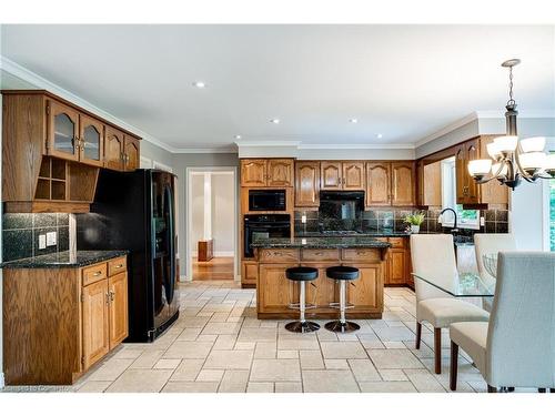 2313 Homer Drive, Burlington, ON - Indoor Photo Showing Kitchen