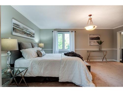 2313 Homer Drive, Burlington, ON - Indoor Photo Showing Bedroom