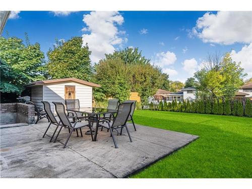 8055 Thorton Street, Niagara Falls, ON - Outdoor With Deck Patio Veranda