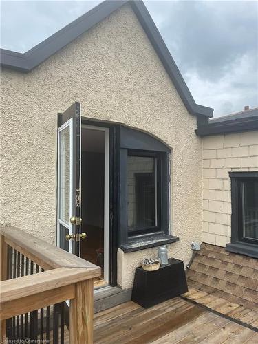 3-195 Charlton Avenue W, Hamilton, ON - Outdoor With Exterior