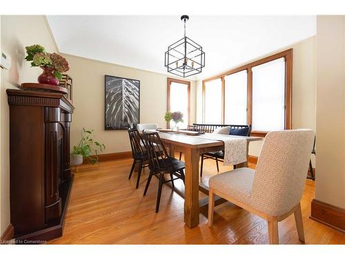 1 Nelles Boulevard, Grimsby, ON - Indoor Photo Showing Dining Room