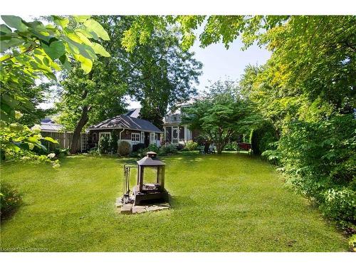 1 Nelles Boulevard, Grimsby, ON - Outdoor