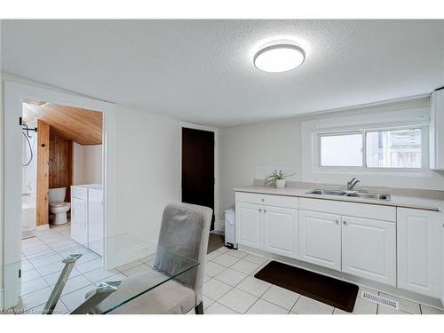 2 James Street, Dundas, ON - Indoor Photo Showing Kitchen With Double Sink