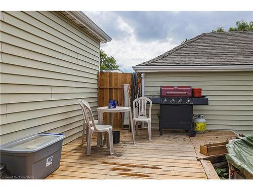 416 Deere Street, Welland, ON - Outdoor With Deck Patio Veranda With Exterior