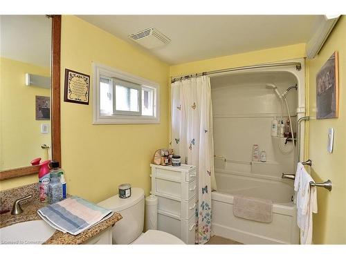 413 Brunswick Street, Hamilton, ON - Indoor Photo Showing Bathroom