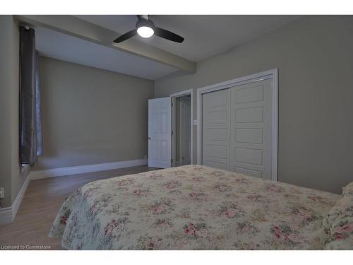 456 King William Street, Hamilton, ON - Indoor Photo Showing Bedroom