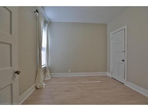 456 King William Street, Hamilton, ON - Indoor Photo Showing Other Room