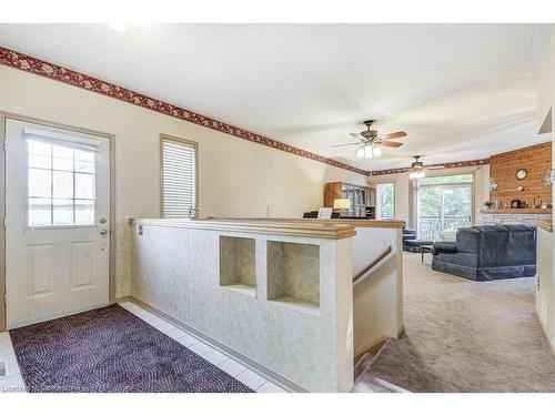 192 Silverbirch Boulevard, Mount Hope, ON - Indoor Photo Showing Other Room