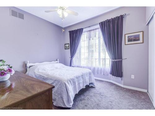 192 Silverbirch Boulevard, Mount Hope, ON - Indoor Photo Showing Bedroom