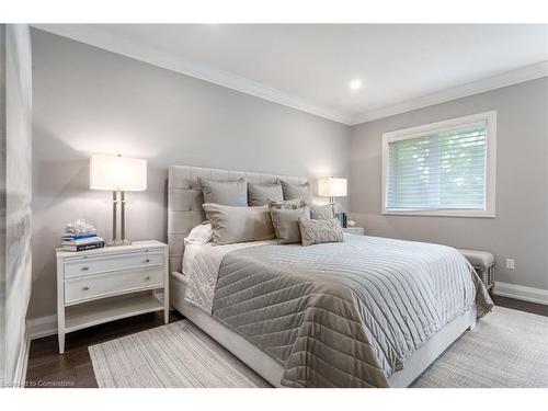 4186 Arbourfield Drive, Burlington, ON - Indoor Photo Showing Bedroom