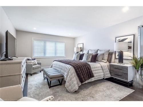 4186 Arbourfield Drive, Burlington, ON - Indoor Photo Showing Bedroom