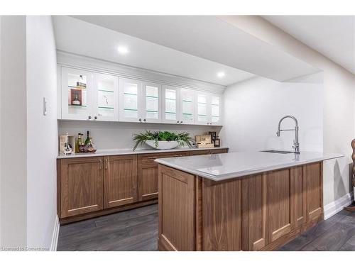 4186 Arbourfield Drive, Burlington, ON - Indoor Photo Showing Kitchen