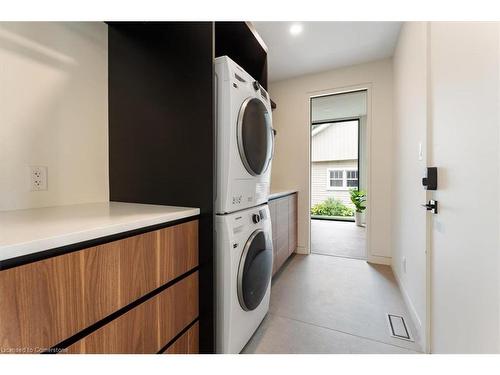 3207 Vivian Line 37 Line, Stratford, ON - Indoor Photo Showing Laundry Room