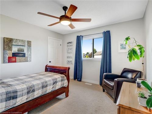 65 Dunrobin Drive, Caledonia, ON - Indoor Photo Showing Bedroom