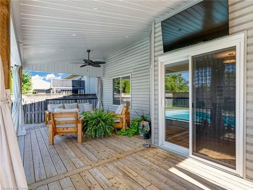 65 Dunrobin Drive, Caledonia, ON - Outdoor With Deck Patio Veranda With Exterior