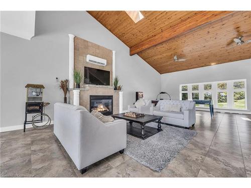 21 Riverside Drive, Cayuga, ON - Indoor Photo Showing Living Room With Fireplace