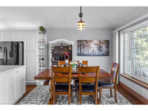 216 Robins Point Road, Victoria Harbour, ON - Indoor Photo Showing Dining Room