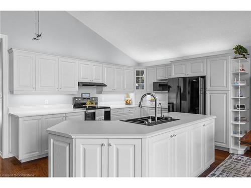 216 Robins Point Road, Victoria Harbour, ON - Indoor Photo Showing Kitchen