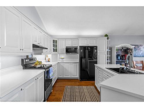 216 Robins Point Road, Victoria Harbour, ON - Indoor Photo Showing Kitchen With Double Sink