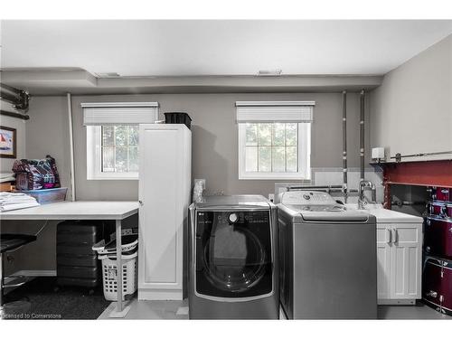 216 Robins Point Road, Victoria Harbour, ON - Indoor Photo Showing Laundry Room