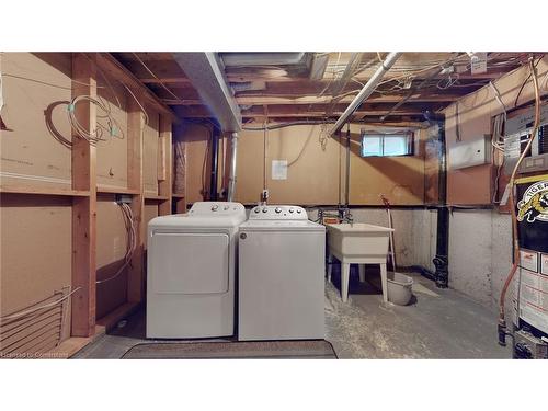 6 Princip Street, Hamilton, ON - Indoor Photo Showing Laundry Room