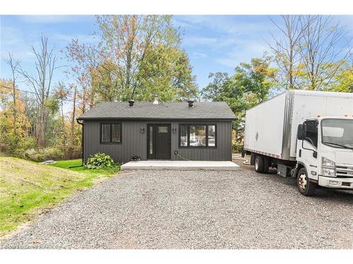 8 Mountsberg Road, Hamilton, ON - Outdoor