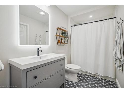 46-255 Mount Albion Road, Hamilton, ON - Indoor Photo Showing Bathroom