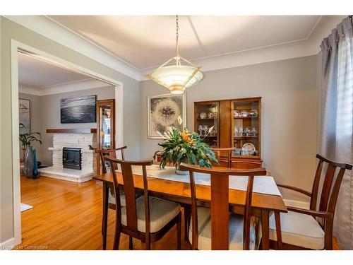 2434 Eileen Drive, Burlington, ON - Indoor Photo Showing Dining Room