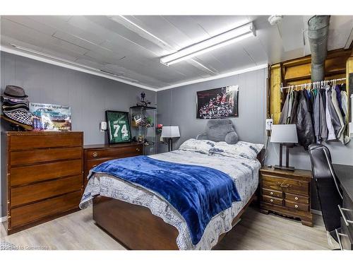 162 Parnell Road, St. Catharines, ON - Indoor Photo Showing Bedroom