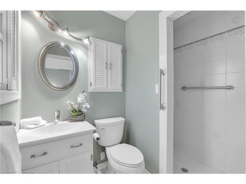 116 Greenbrier Drive, Waterloo, ON - Indoor Photo Showing Bathroom