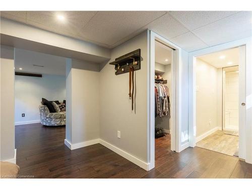 44 Sandalwood Avenue, Hamilton, ON - Indoor Photo Showing Other Room