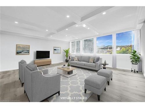 704-120 Duke Street, Hamilton, ON - Indoor Photo Showing Living Room