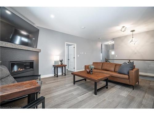 197 Pleasant Avenue N, Ridgeway, ON - Indoor Photo Showing Living Room With Fireplace