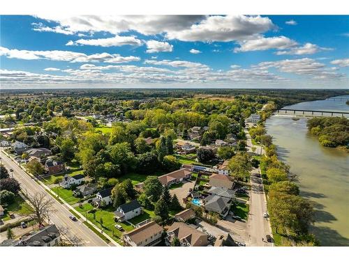 15 Forfar Street W, Caledonia, ON - Outdoor With View