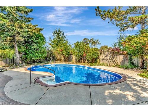 210 Bluebell Crescent, Ancaster, ON - Outdoor With In Ground Pool With Backyard