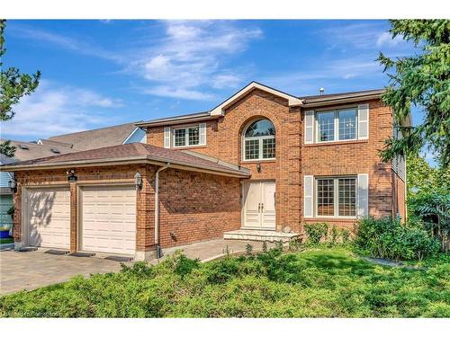 210 Bluebell Crescent, Ancaster, ON - Outdoor