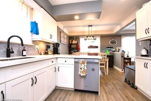 3 Pleasant Avenue, Hamilton, ON - Indoor Photo Showing Kitchen With Double Sink